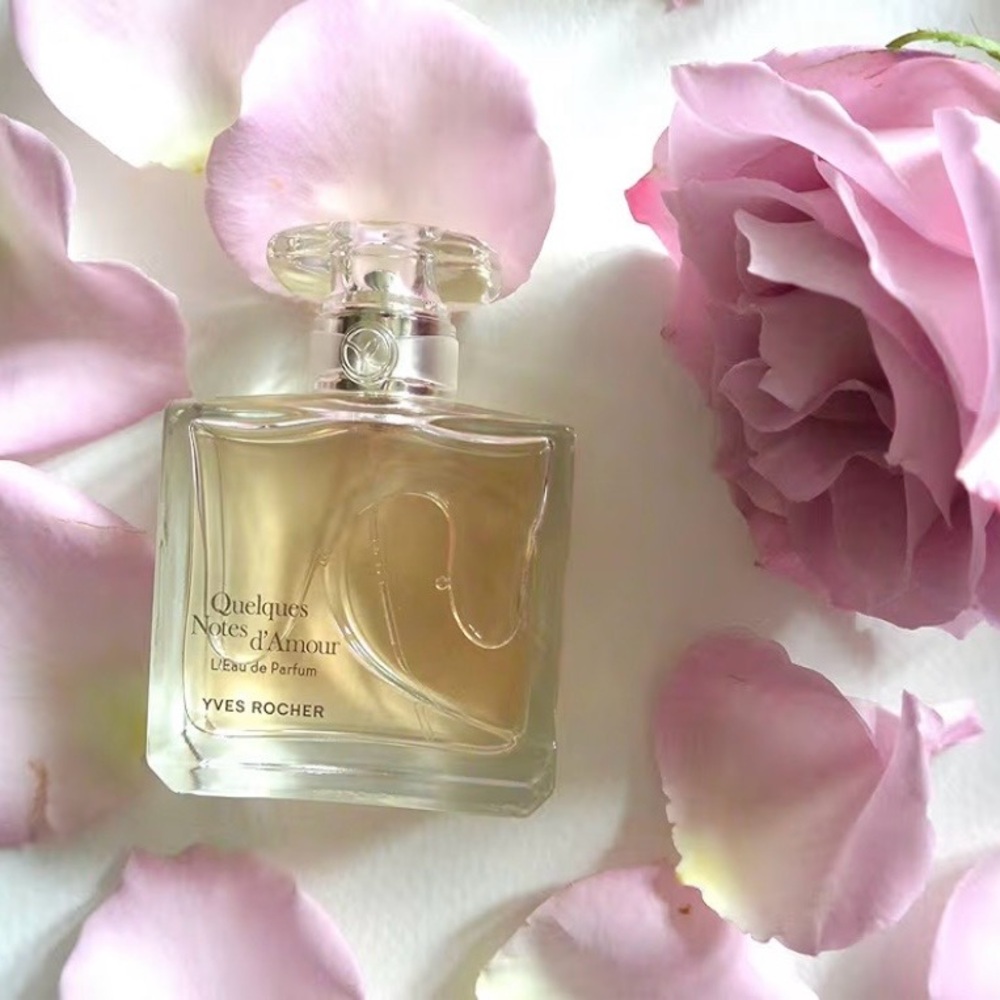 Yves Rocher Quelques Notes d’Amour L’Eau de Parfum, NWT (sealed) - Picture 7 of 11